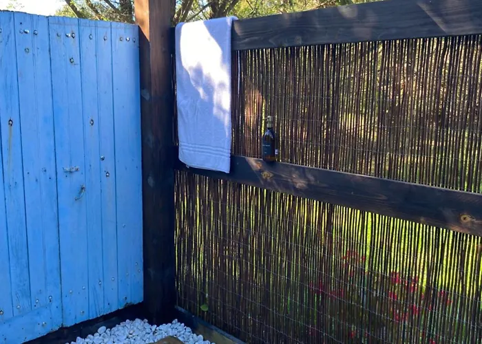 Campismo de Luxo Le Fleur Sauvage Chenay (Deux-Sevres)